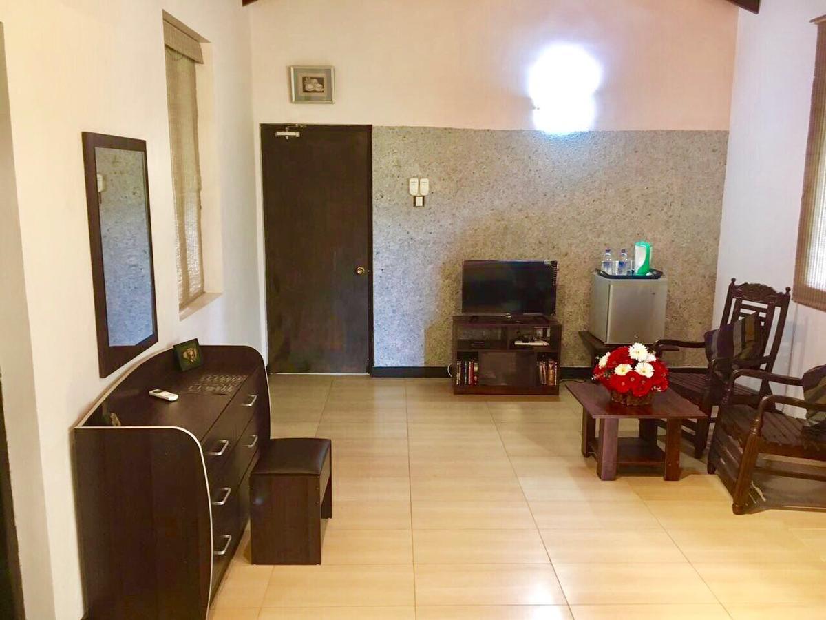 Villa Grand Kandana Buitenkant foto